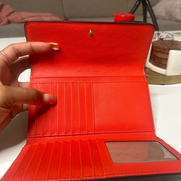 Tri-Fold MK Wallet - Picture 5 of 8